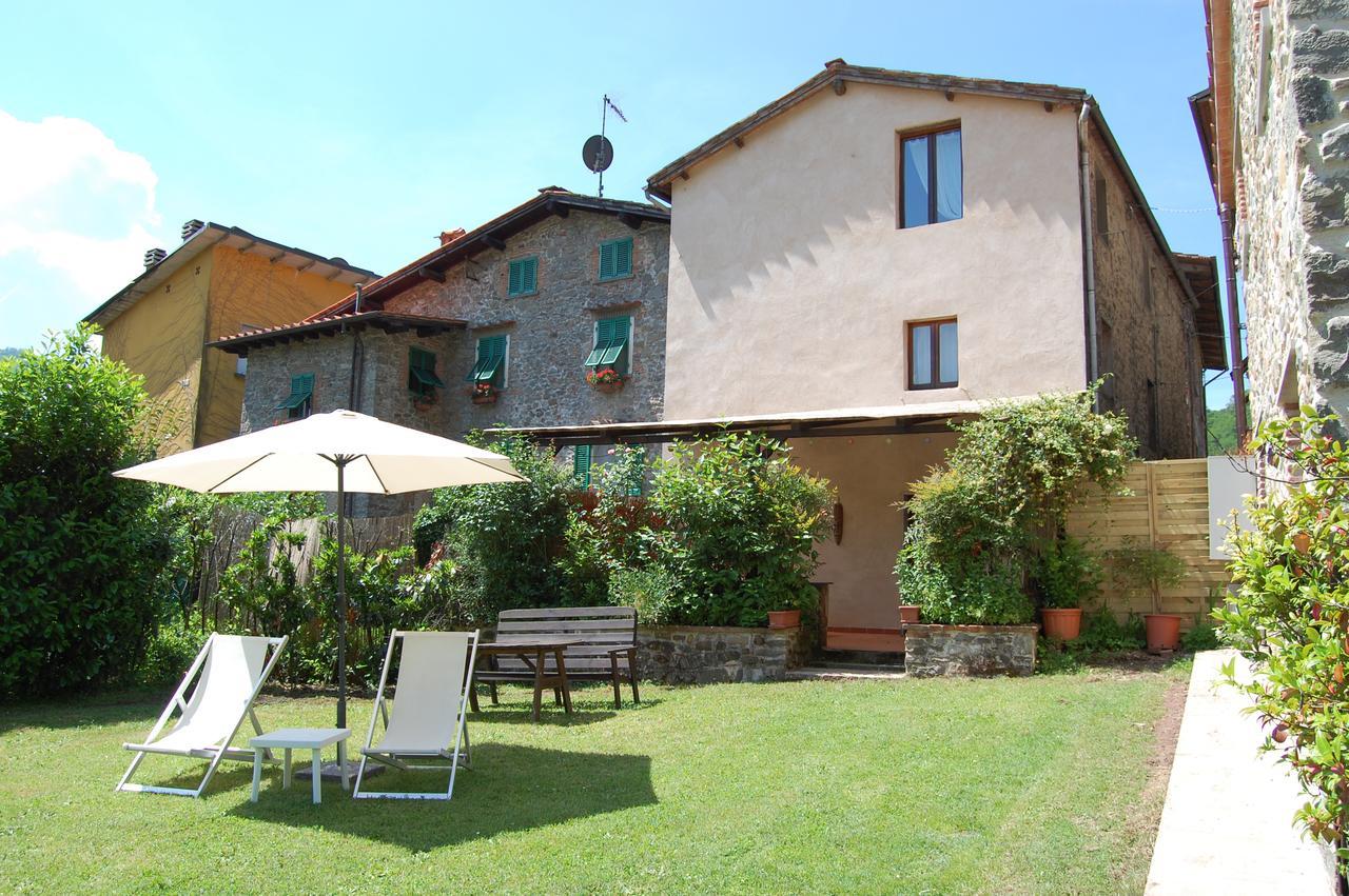 Casa Webb Villa Bagni di Lucca Luaran gambar